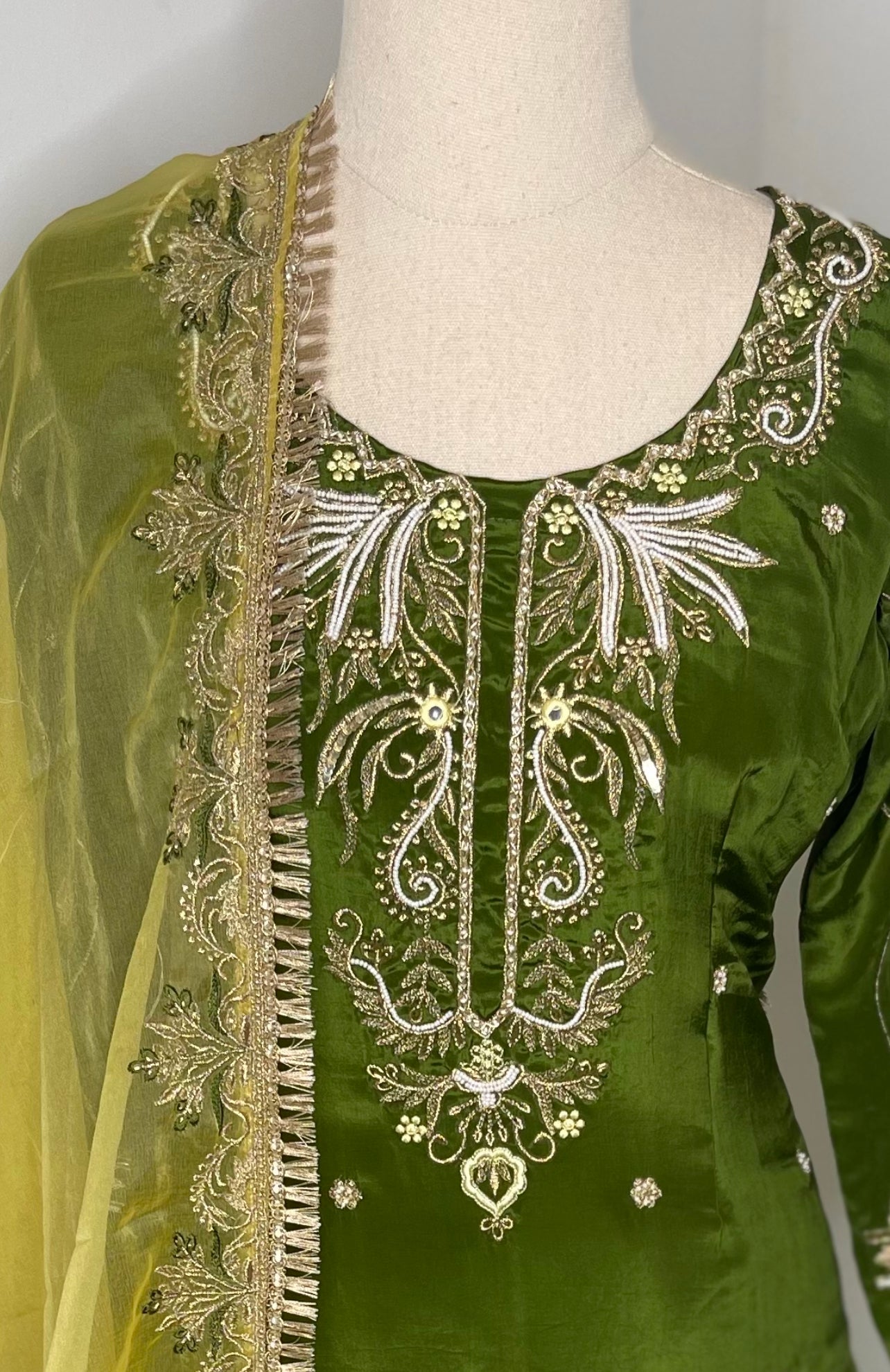 Heena Lehenga