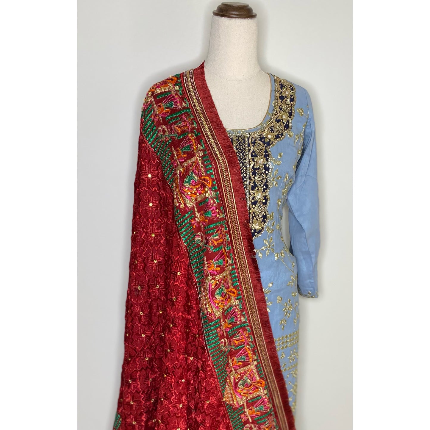 Sukhmeen phulkari ( maroon)