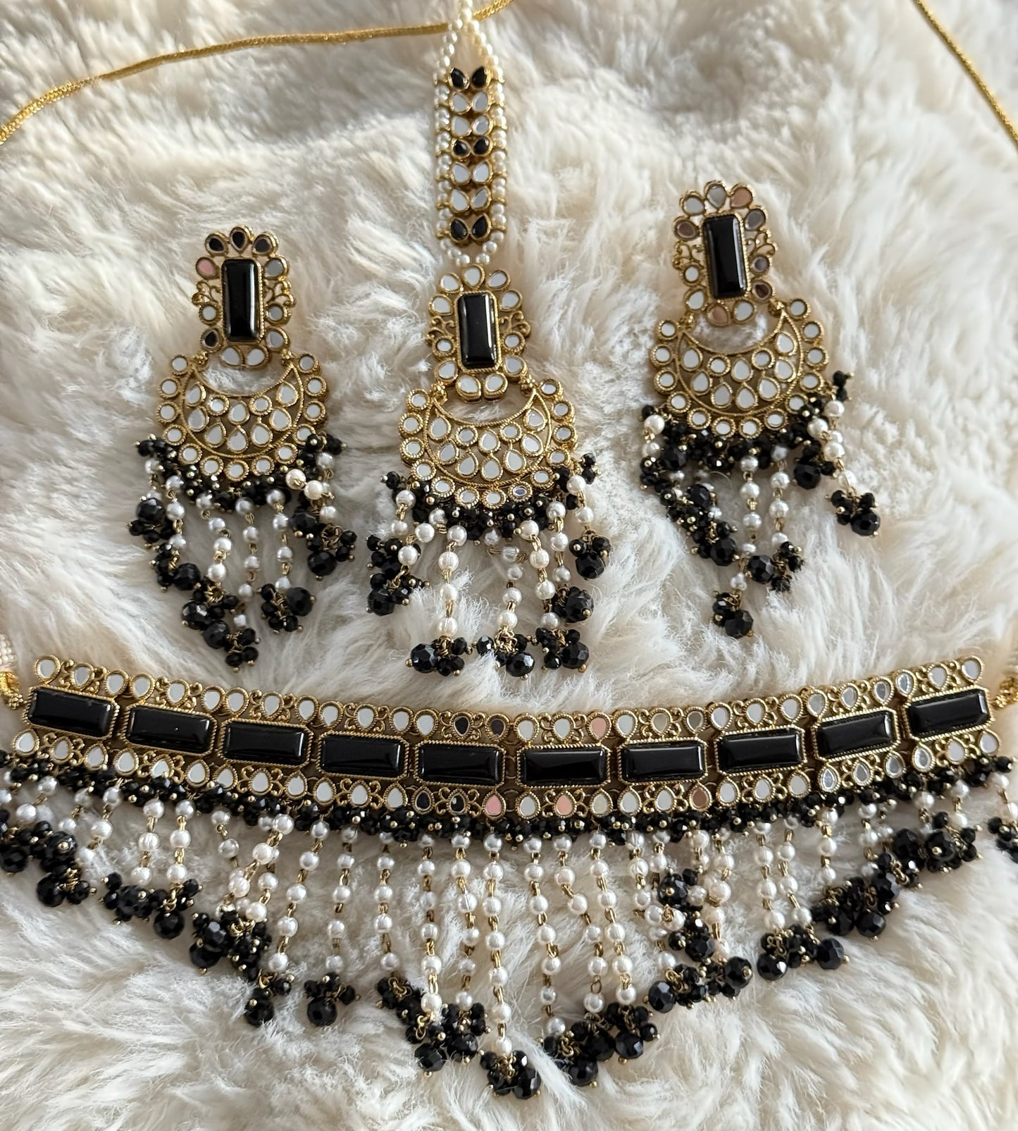 Raavi Full Set