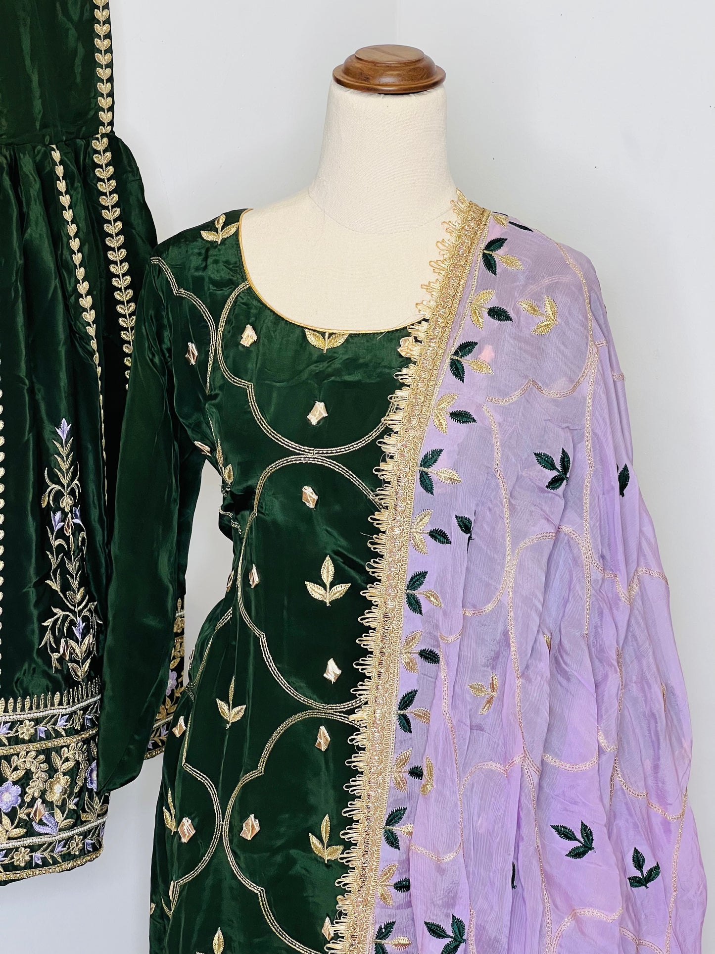 Farah Sharara Suit