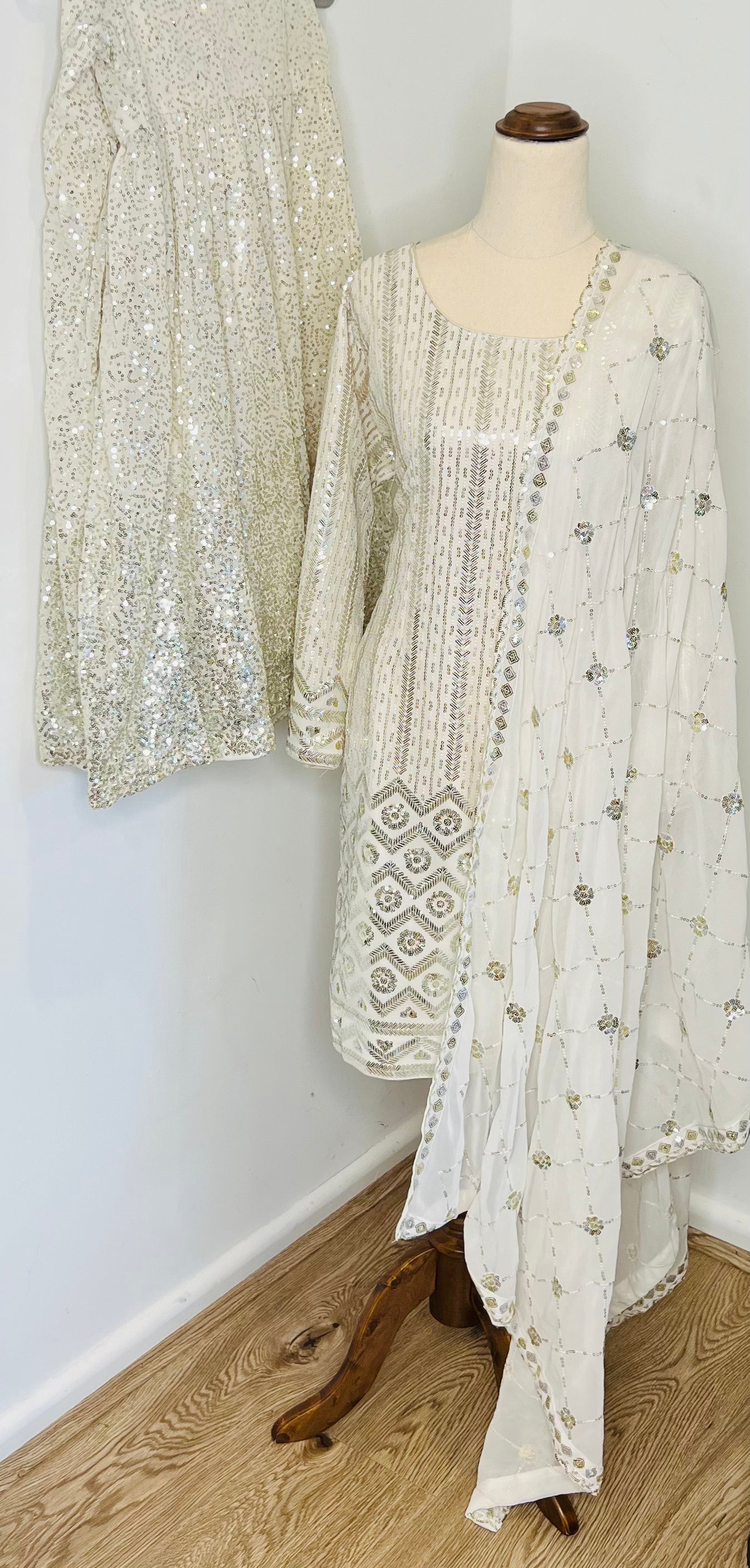 Seerat Sharara suit (size 50 )