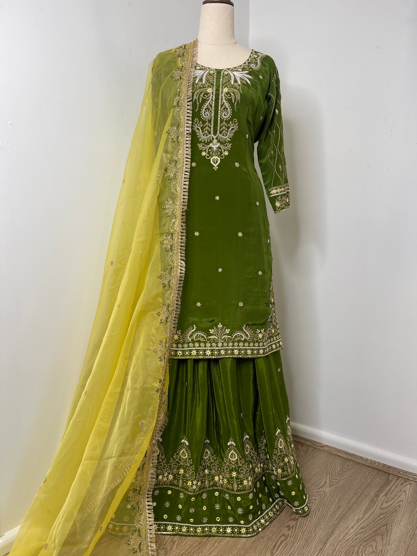 Heena Lehenga