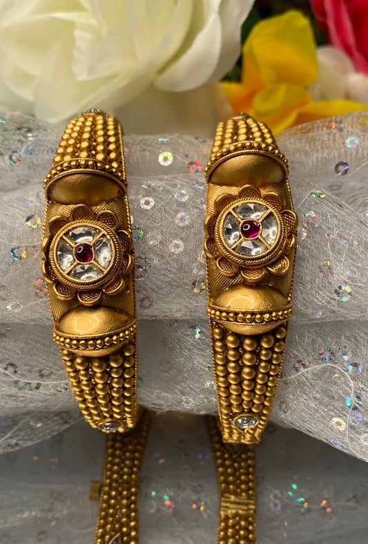 Urshi Bangles