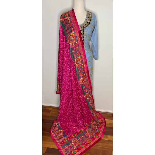 Sukhmeen phulkari (hot pink)