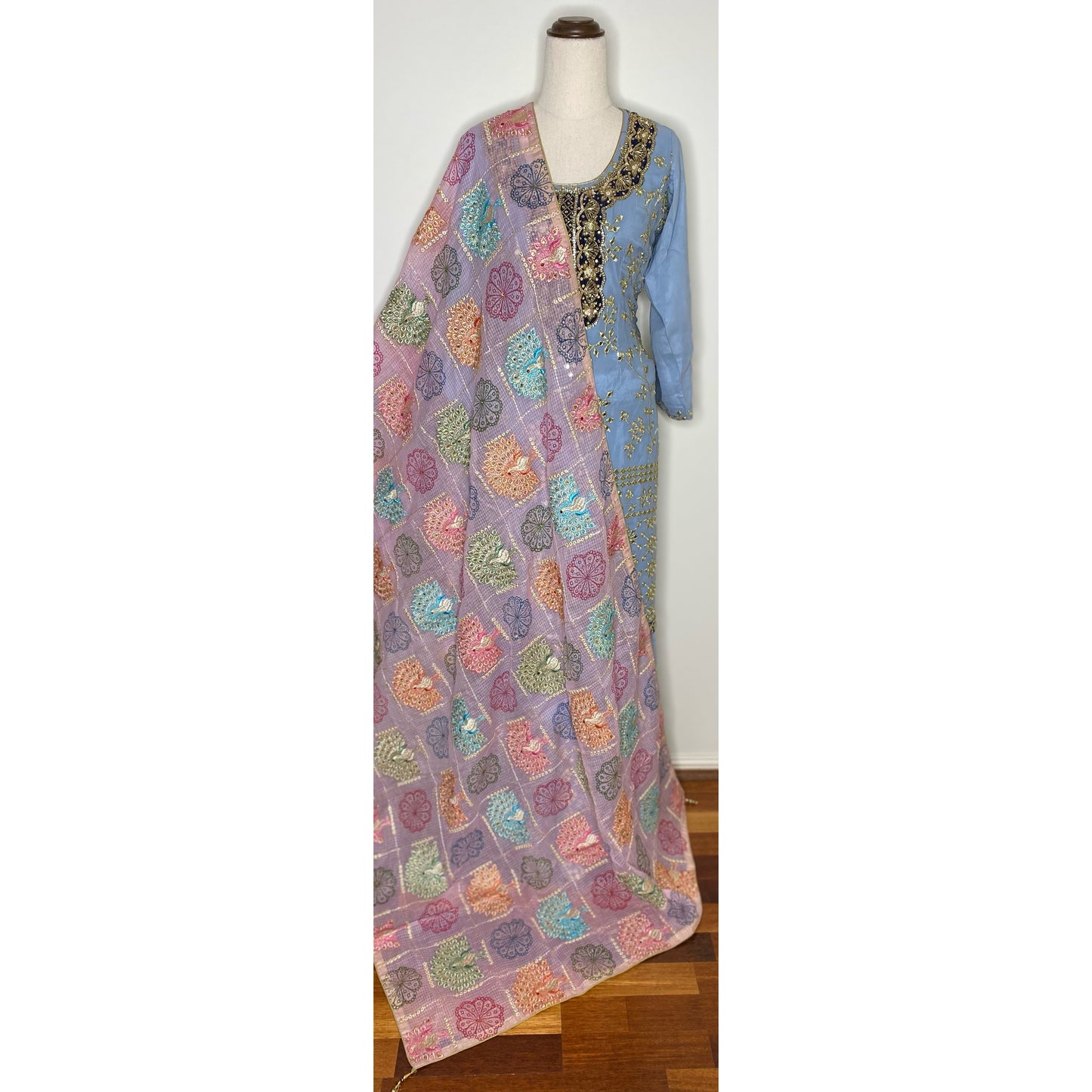 Rahmat Dupatta (pink)